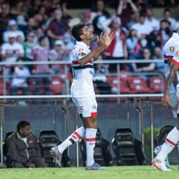 São Paulo supera Portuguesa no Morumbis e mira o Corinthians na terça