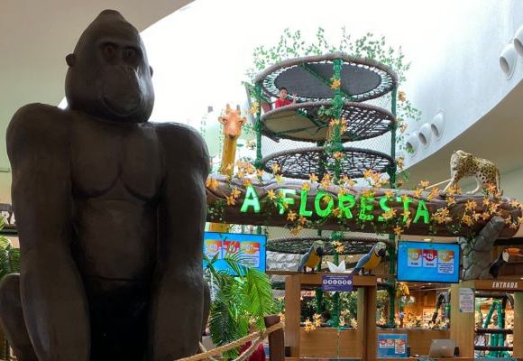 ‘A Floresta’ encanta crianças no Grand Plaza Shopping